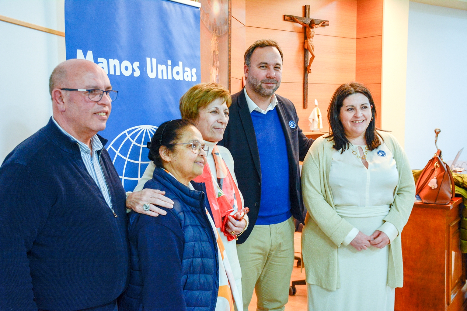 Javier Navarro apoya a Manos Unidas en su campaña “El efecto ser humano”