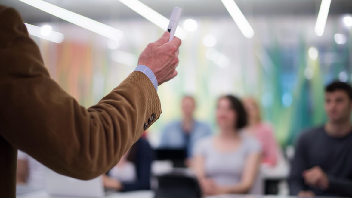 La Comunidad de Madrid invierte 1,5 millones en la formación de empleados públicos municipales