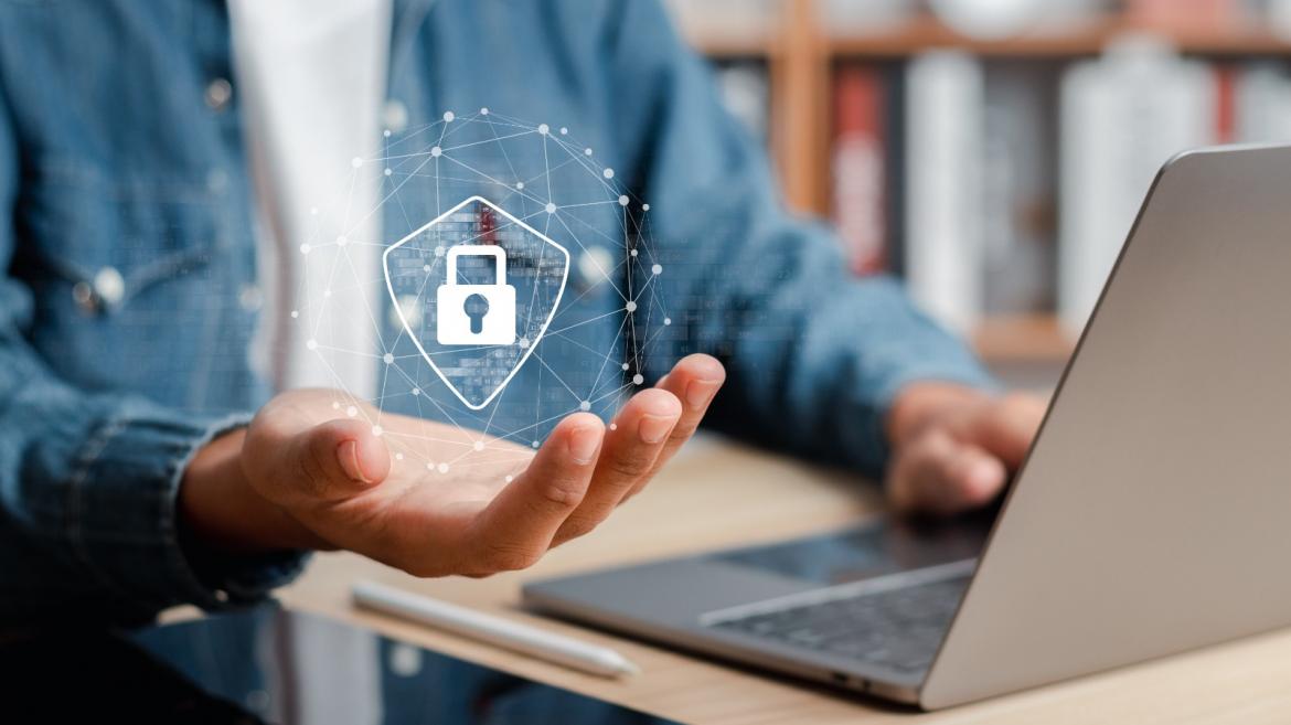 La Comunidad de Madrid ofrecerá cursos de formación gratuitos para detectar el robo de datos y las estafas en Internet