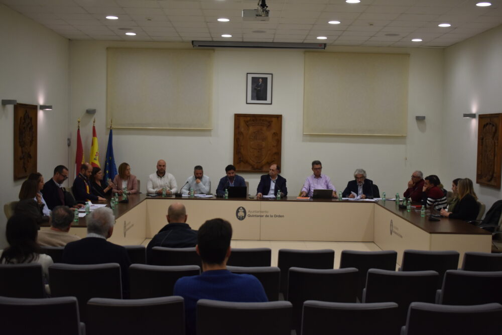 Quintanar de la Orden celebra Pleno Extraordinario para sacar a concurso la licitación del Gimnasio Municipal y el apoyo al sector primario