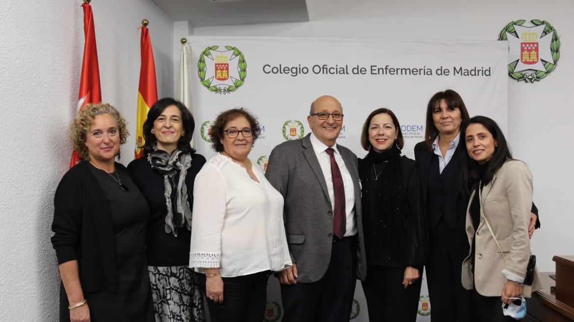 Dos enfermeros de Atención Primaria de la Comunidad reciben la Cruz de Enfermería al Mérito Colegial del CODEM