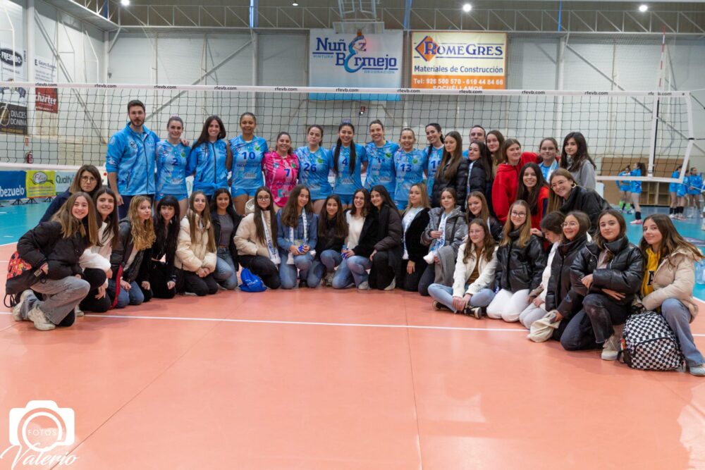 El equipo Kiele de Socuéllamos de voleibol pierde ante el C.V Cuesta Piedra de Santa Cruz de Tenerife